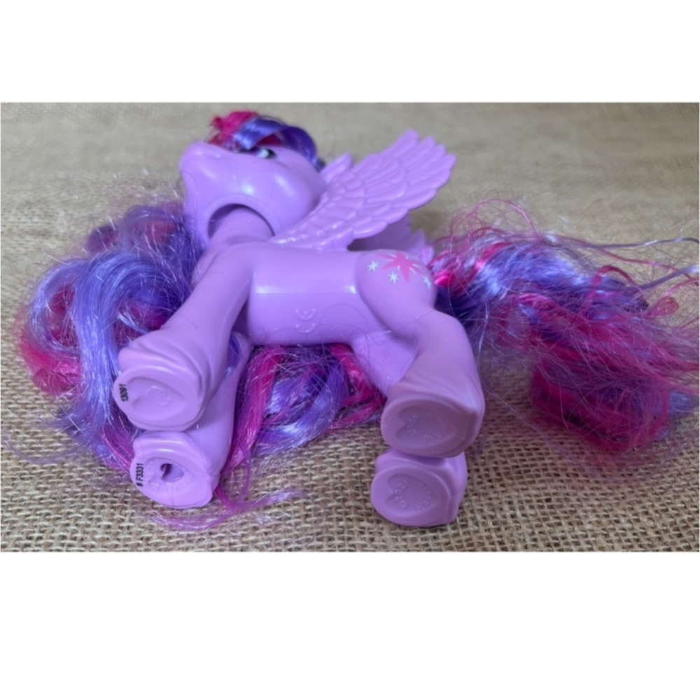 My Little Pony Twilight Sparkle Doll Figure Purple Pegasus Unicorn Plastic Toy - Picture 6 of 10